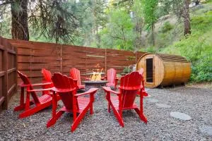 White Pass Log Cabin Luxury Retreat - Rimrock