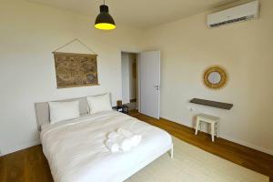 Molos Beachfront City-Centre