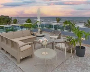 Penthouse with beautiful beach view - 瓜亚卡内斯