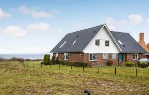 3 Bedroom Stunning Apartment In Hasle - Hasle