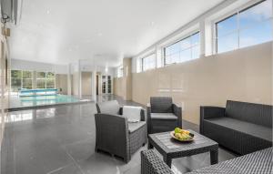 Amazing Home In Væggerløse With Sauna