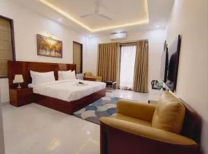 Hotel Elite 32 Avenue - Near Google Building - Гургаон