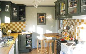 3 Bedroom Beautiful Home In Trosa