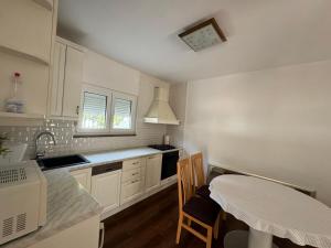 One Bedroom Apartment with Terrace near Sea - Angelas Apartments