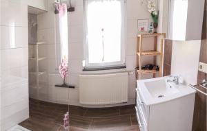 Nice Home In Wasungen With Wifi
