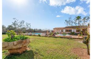 Gorgeous Home In Salqueria Blanca