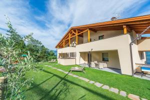 Appartamento con 2 Camere da Letto