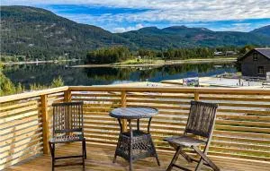 Awesome Home In Vrådal With Lake View - Strond