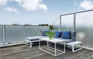 Nice Apartment In Bredene With Wifi - بريدين