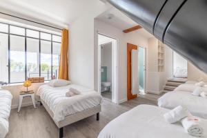 Maisons de vacances Lenesthan - Superbe gite tout confort et spa : photos des chambres