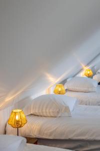 Maisons de vacances Lenesthan - Superbe gite tout confort et spa : photos des chambres