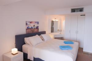 Family Room with Sea View room in Cape Kanapitsa Hotel & Suites