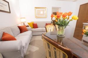 Ca Spadoni, centro storico, piano terra, ingresso indipendente, teatro, parcheggio,