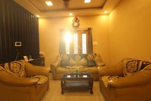 Dwaraka Agaram Villa