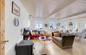 1 Bedroom Nice Home In Humble