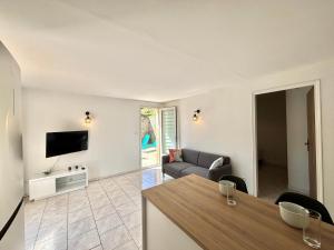 Villas Appartement avec piscine privee Porticcio : photos des chambres