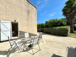 Villas Appartement avec piscine privee Porticcio : Maison 2 Chambres