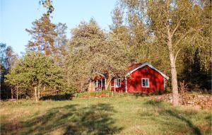 Holiday Home Hålan Skepplanda