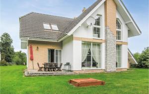 3 Bedroom Awesome Home In Postomino