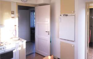 Awesome Home In Sölvesborg With Wifi