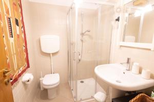 Ca Spadoni, centro storico, piano terra, ingresso indipendente, teatro, parcheggio,