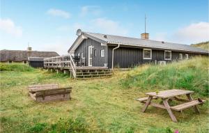 Stunning Home In Ringkøbing With Sauna