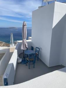 Anafi Tholos House