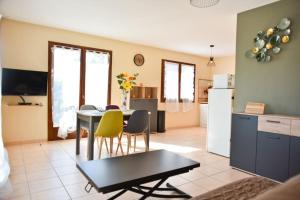 Appartements Terrasse panoramique ensoleillee avec vue mer : photos des chambres