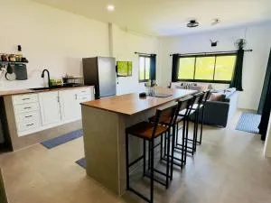 Valley View Apartments - 涛岛