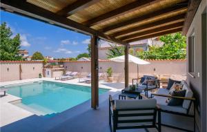 Beautiful Home In Medulin With Wifi