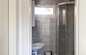 Amazing Home In Väddö With Wifi