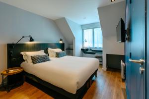 Hotels Le Cardinal - Belle-Ile-en-Mer : Chambre Double avec Terrasse - Vue sur Jardin