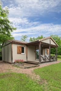 Campings Camping Le Mont Libre - Cottage & espace nature - Gannat : photos des chambres