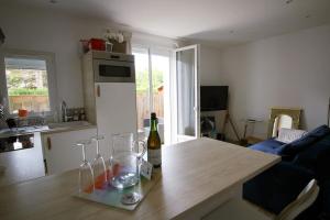 Appartements Appartement avec terrasse privee, plage a pied : photos des chambres