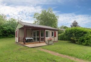 Campings Camping Le Mont Libre - Cottage & espace nature - Gannat : photos des chambres