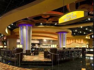 Eastside Cannery Casino Hotel