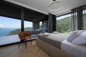 Villa 3,0 in Opatija for 8 people with indoor and outdoor pool & wellness 