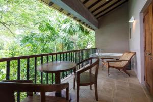 Roman Lake Ayurveda Boutique Resort