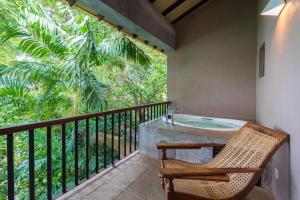 Roman Lake Ayurveda Boutique Resort