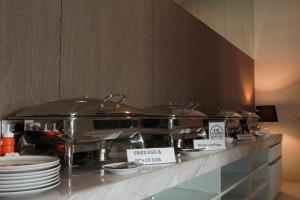 Elegancy Sansabai Hotel