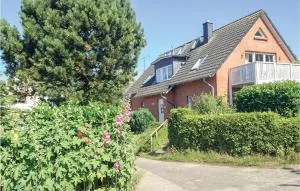 Cozy Apartment In Travemünde With Wifi - Schönberg