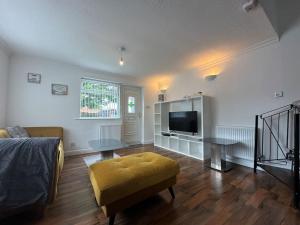 Cosy and private one bed house