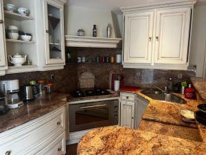 La Guirtelle 12ou14 pers piscine