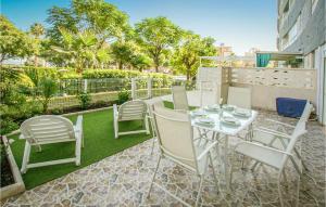 Awesome Apartment In El Campello