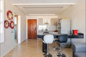 Appartement Élégant avec une belle Vue sur Piscine