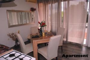 Sunshower apartment and studio