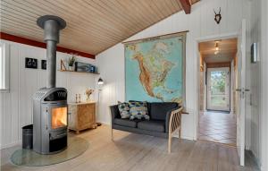 4 Bedroom Beautiful Home In Hvide Sande