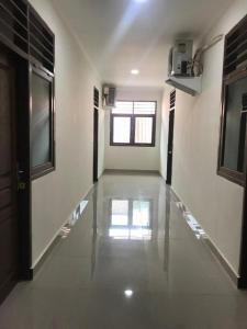 OYO 92468 Roemah Djatinegara