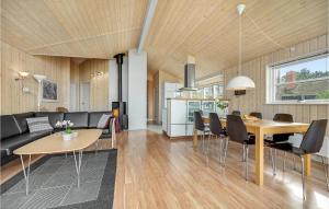 Holiday Home Klokkegrund Ebeltoft Vi