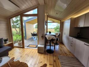 109-Tiny House mit Blick ins Grüne